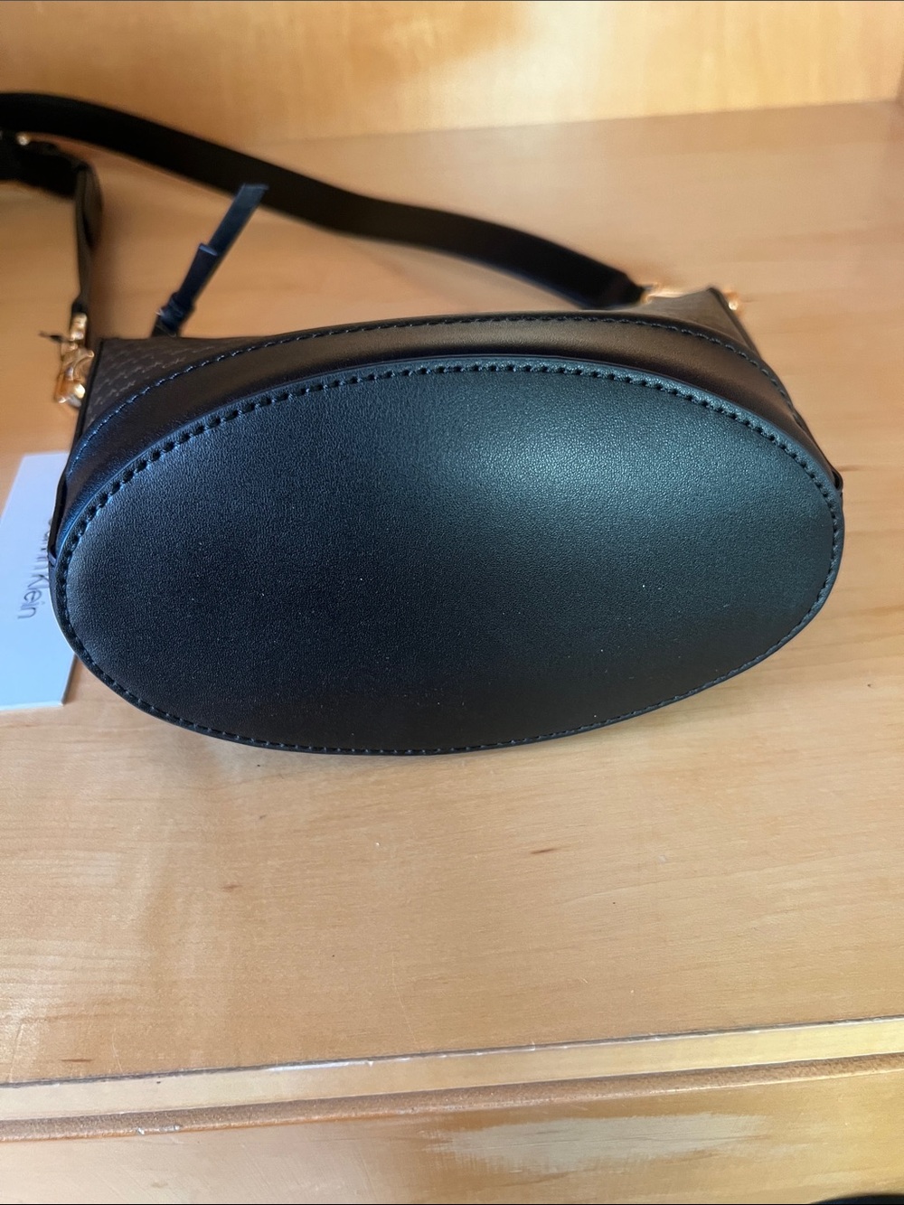 Calvin Klein Crossbody bag - Picture 6 of 12